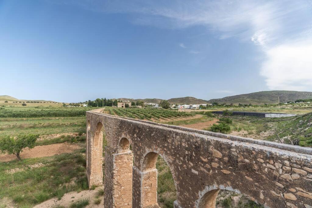 Casa Rural Acueducto Almería Extérieur photo
